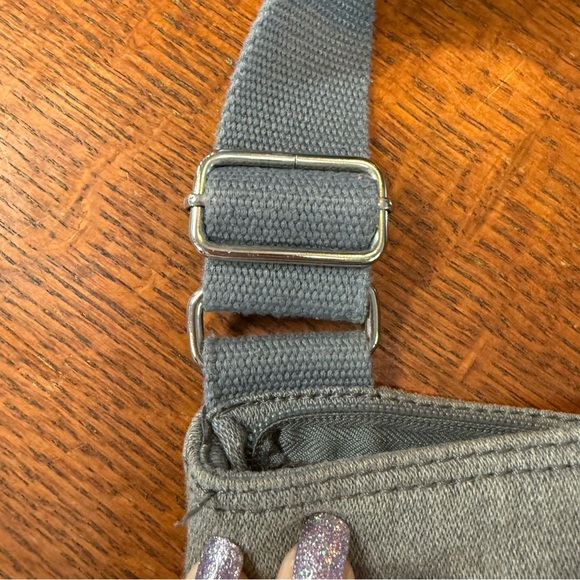 Thirty one Gray Crossbody Bag with Yellow Initial - Picture 2 of 6